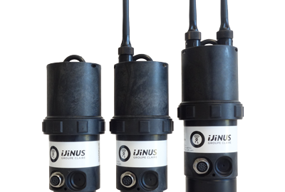 Ultrasonic level sensor with on-site radio communication and GSM / GPRS