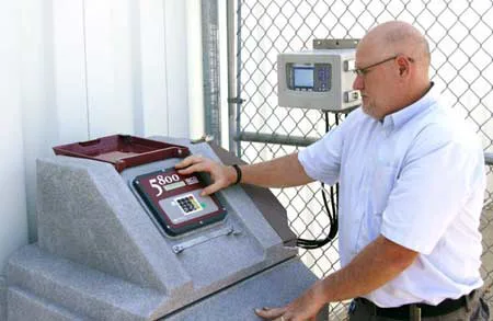 Configuration de l'échantillonneur d'eau poste fixe réfrigéré ISCO 5800