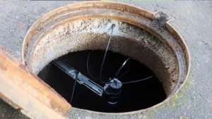 Installation of level sensor in waste water manhole