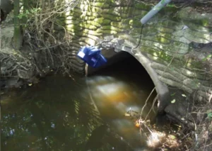 Mesure hauteur et vitesse d'eau sans contact