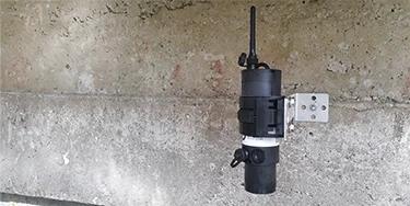 Radar water level monitoring, cellular data communication
